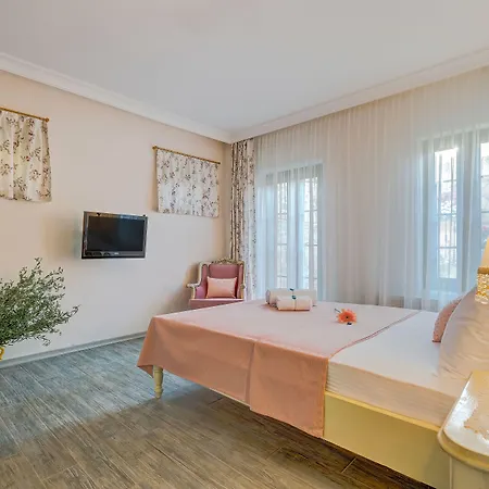 Cunda Esen Habitación en casa particular *