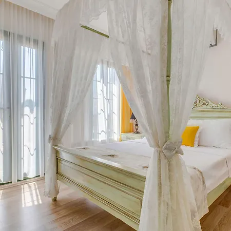 Cunda Esen Habitación en casa particular