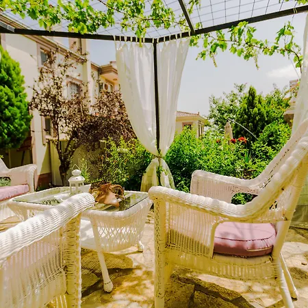 Cunda Esen Habitación en casa particular