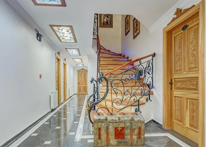 Cunda Esen Homestay *